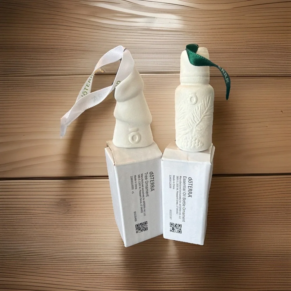 doTERRA Tree And Essential Oil‎ Bottle Ornaments New In Boxes